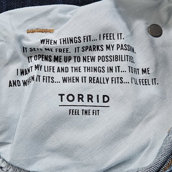 Torrid Jeans Womens 24R Blue Denim Boyfriend Straight Stretch New Western Boho - Picture 12 of 16